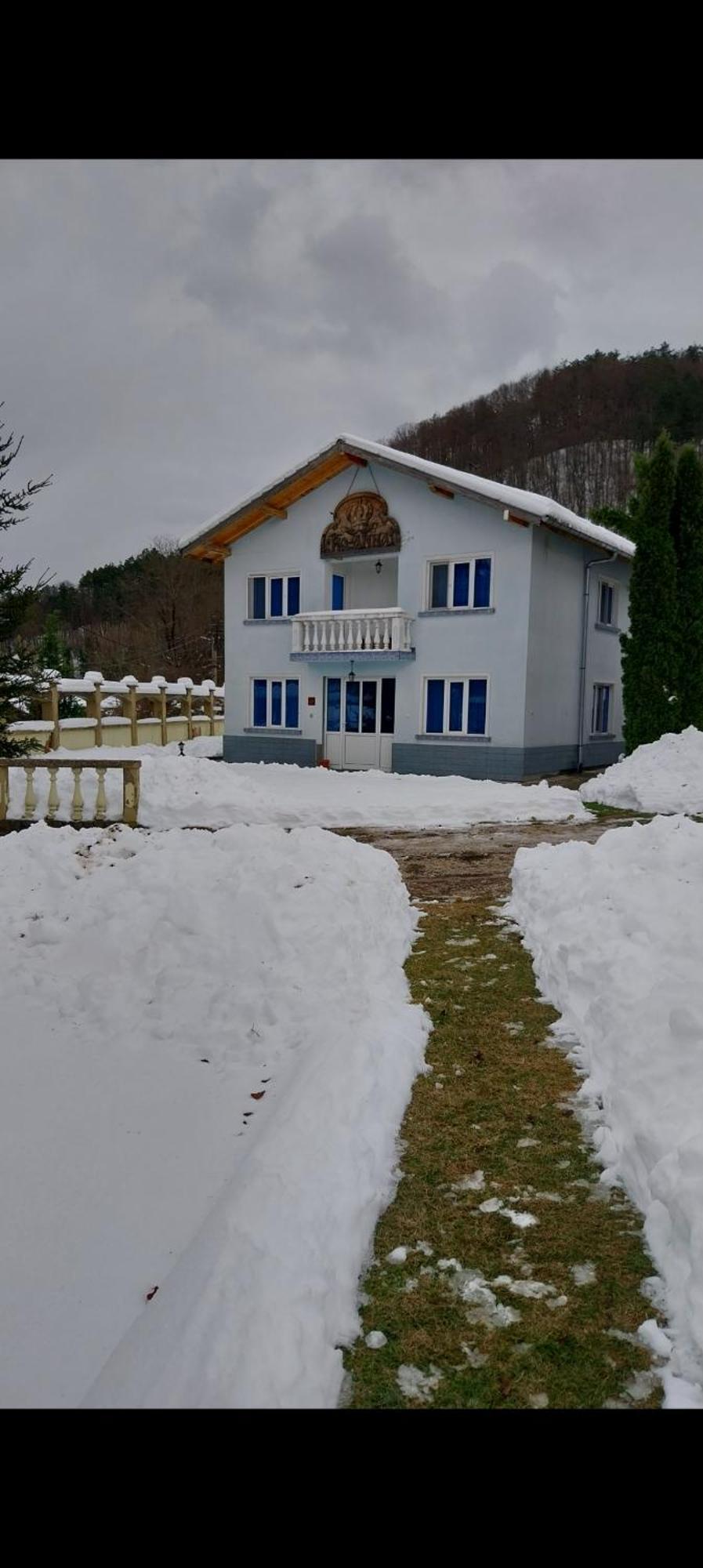 Vacation Home Yoanna Tryavna Ngoại thất bức ảnh