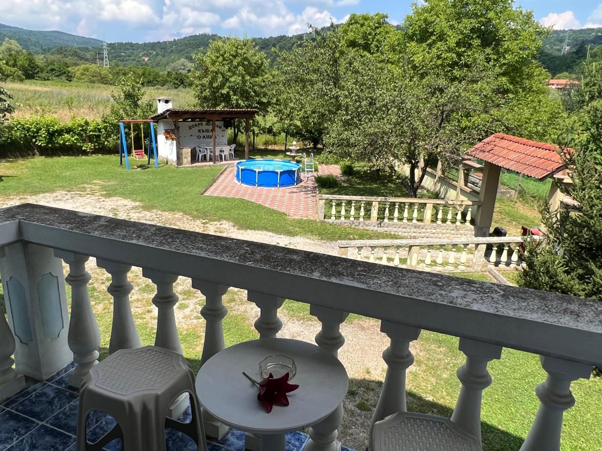 Vacation Home Yoanna Tryavna Ngoại thất bức ảnh